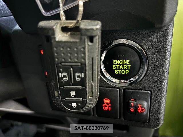 Daihatsu WAKE 2016-06 375107-4