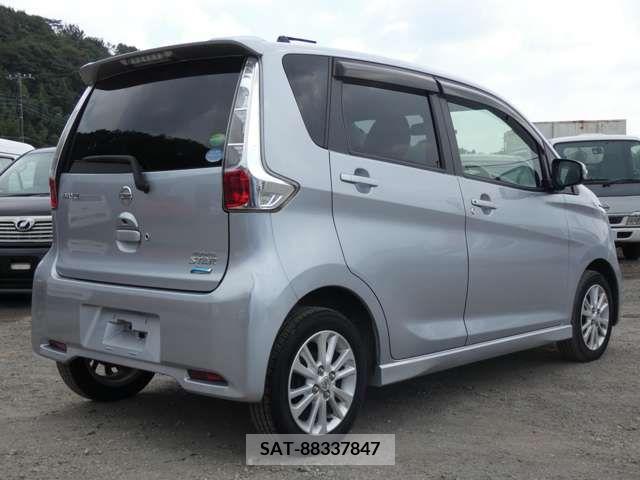 Nissan DAYZ 2014-08 251740-5