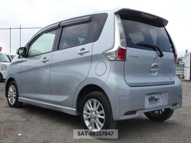 Nissan DAYZ 2014-08 251740-3