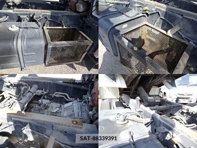 Hino DUTRO 2018-09 296700-18