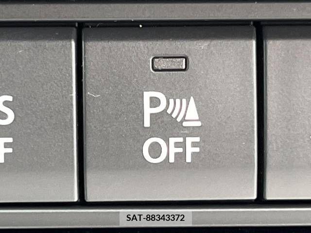 Mazda CX-30 2022-06 302123-5