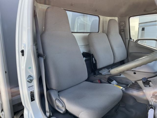 Toyota TOYOACE 2011-06 7909-19