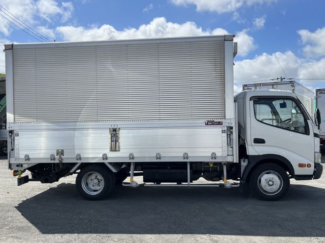 Toyota TOYOACE 2011-06 7909-2