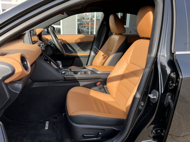 Lexus IS 2021-08 78-17
