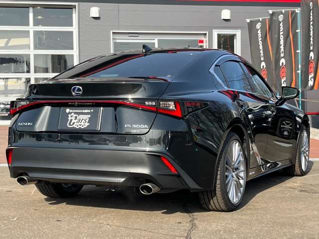 Lexus IS 2021-08 78-1