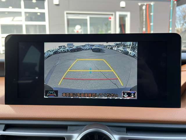 Lexus IS 2021-08 78-27