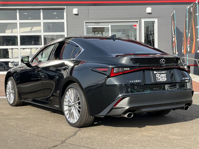 Lexus IS 2021-08 78-29