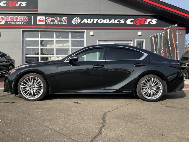 Lexus IS 2021-08 78-20