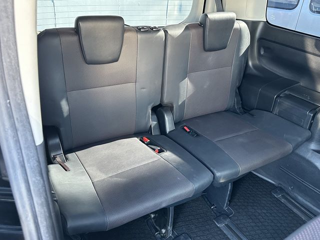 Toyota ESQUIRE 2015-01 189343-16