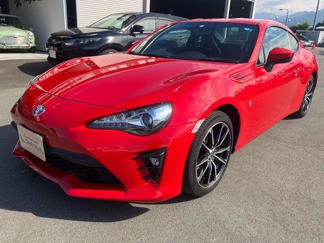 Toyota 86 2017-10 17945-9