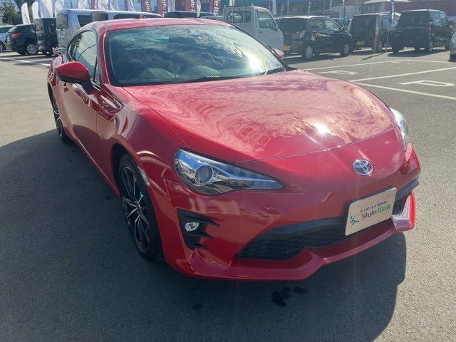 Toyota 86 2017-10 17945-3