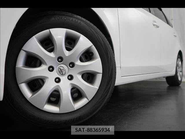 Toyota PRIUS ALPHA 2012-09 254773-3