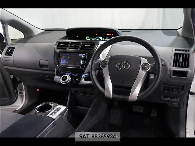 Toyota PRIUS ALPHA 2012-09 254773-1