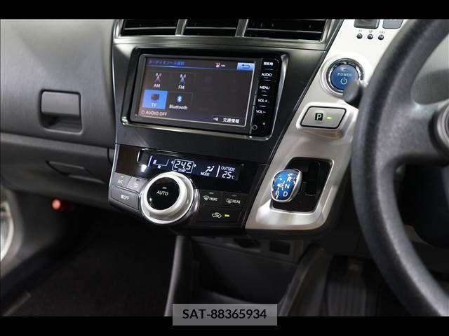 Toyota PRIUS ALPHA 2012-09 254773-11