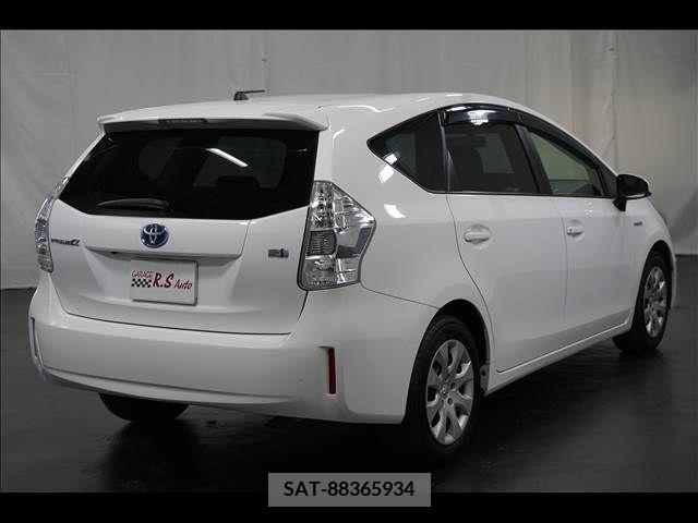 Toyota PRIUS ALPHA 2012-09 254773-8