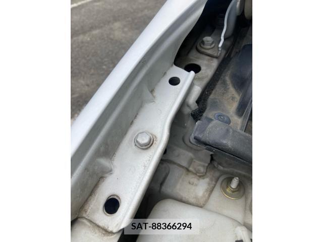 Toyota PRIUS 2004-02 393464-22