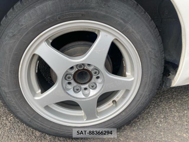 Toyota PRIUS 2004-02 393464-8