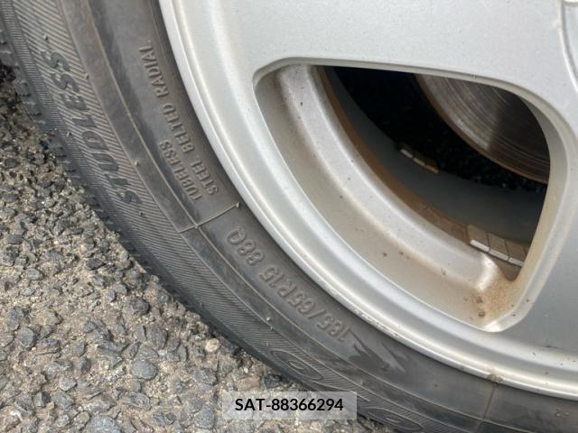 Toyota PRIUS 2004-02 393464-7