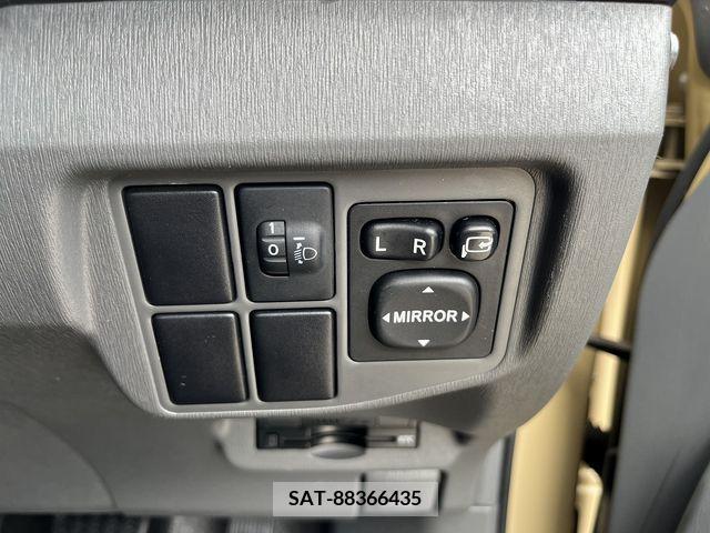 Toyota PRIUS 2011-09 366442-13