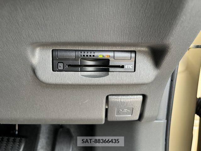 Toyota PRIUS 2011-09 366442-21