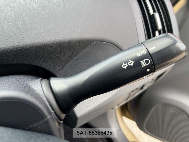 Toyota PRIUS 2011-09 366442-16