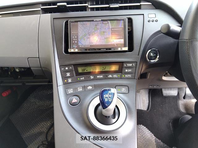 Toyota PRIUS 2011-09 366442-10