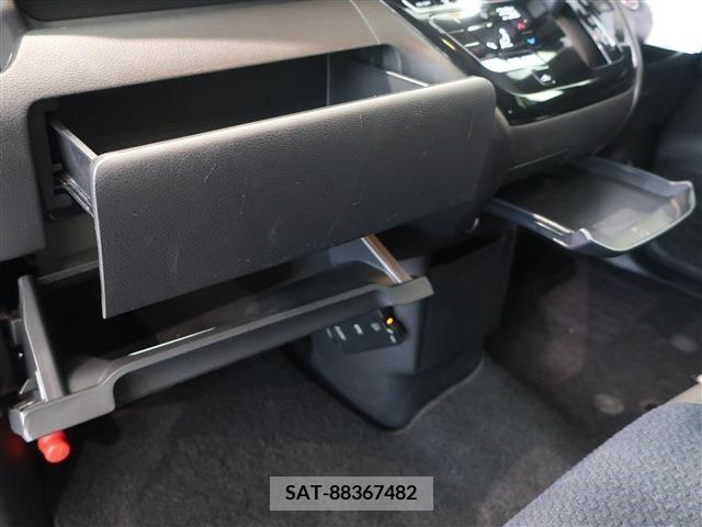Nissan ROOX 2021-10 210354-16
