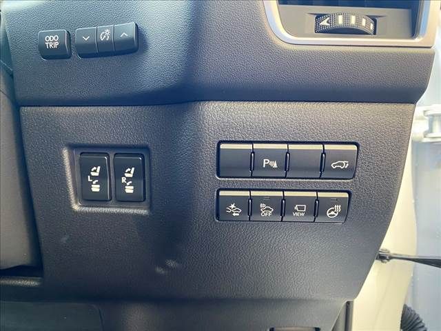 Lexus NX 2016-11 27346-15