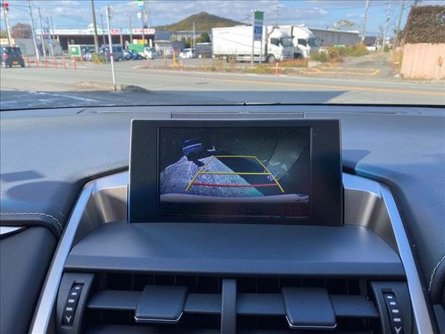 Lexus NX 2016-11 27346-2