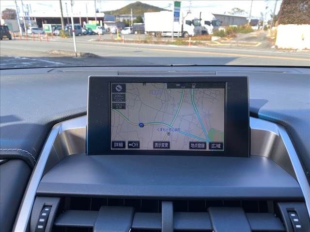 Lexus NX 2016-11 27346-1