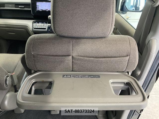 Honda STEP WGN 2017-07 368767-25