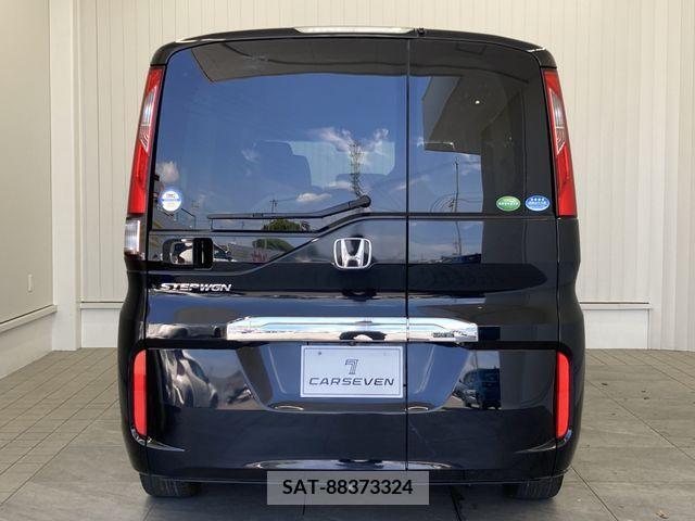 Honda STEP WGN 2017-07 368767-3
