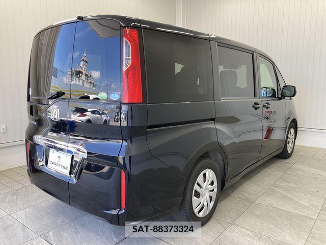Honda STEP WGN 2017-07 368767-2