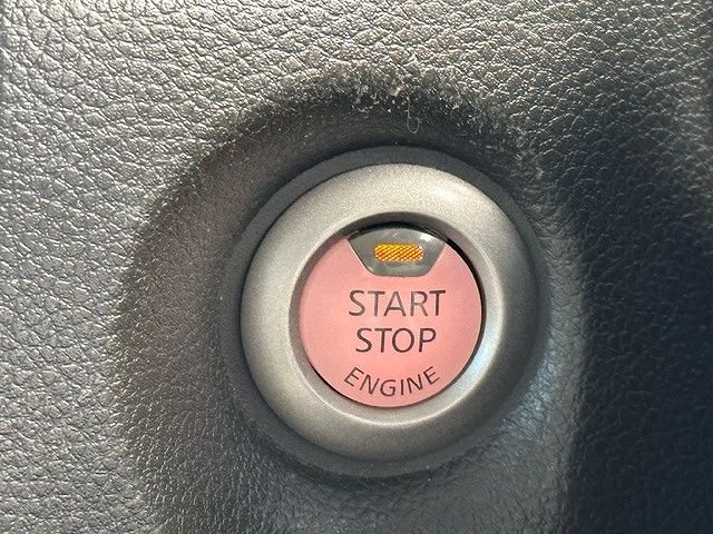 Nissan CUBE 2013-03 12813-15
