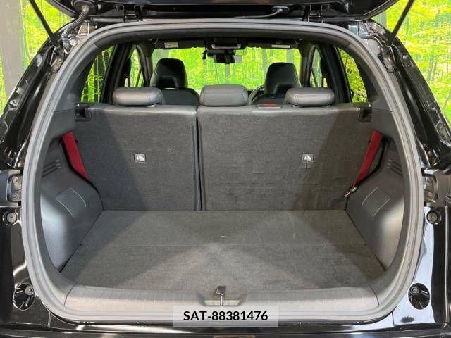 Nissan AURA 2022-01 372554-11