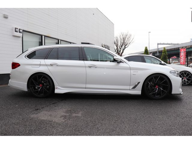 Bmw 5 SERIES 2018-08 12926-3