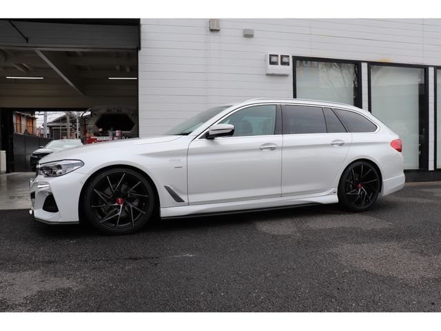 Bmw 5 SERIES 2018-08 12926-7