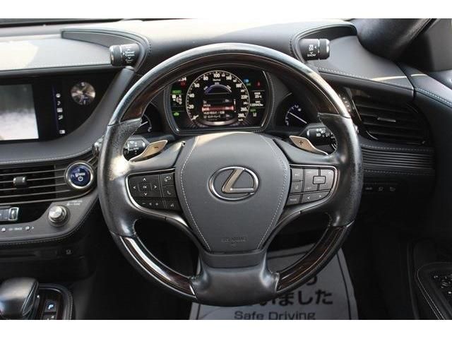Lexus LS 2018-09 19117-16