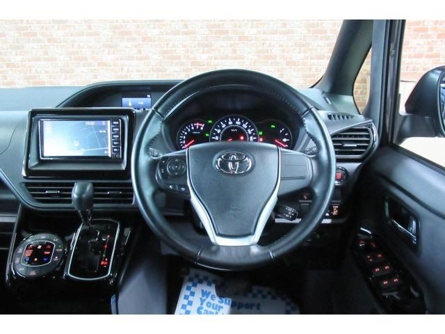 Toyota NOAH 2019-10 27124-14