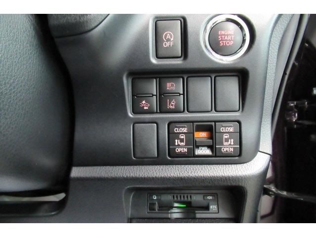 Toyota NOAH 2019-10 27124-19