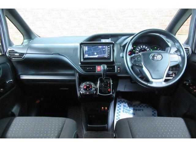 Toyota NOAH 2019-10 27124-2