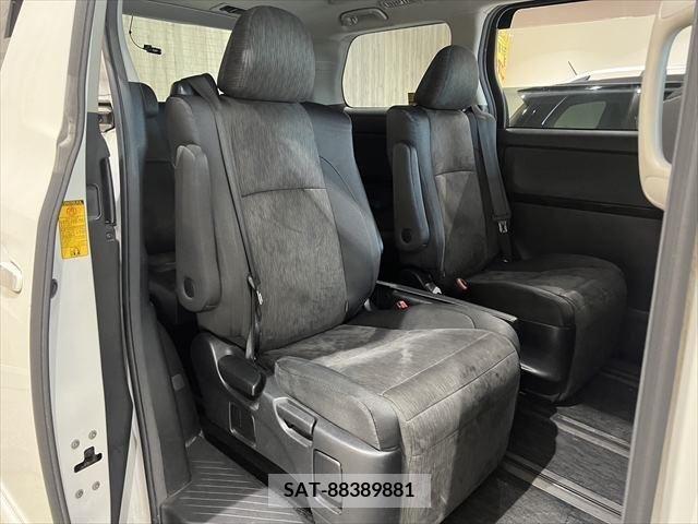 Toyota VELLFIRE 2013-10 343950-11