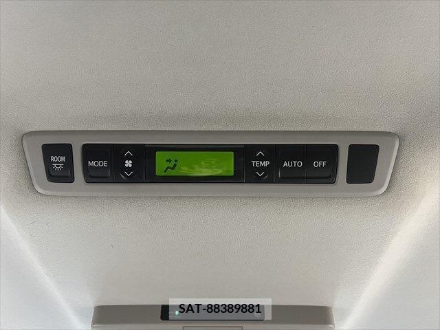 Toyota VELLFIRE 2013-10 343950-8