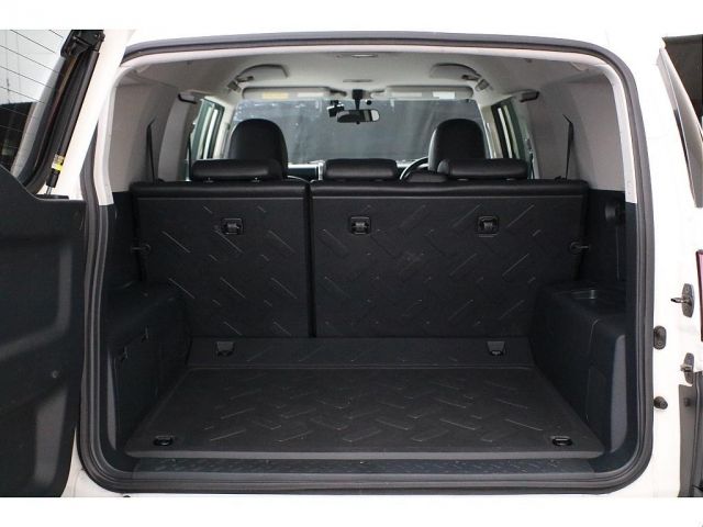 Toyota FJ CRUISER 2011-01 196105-7
