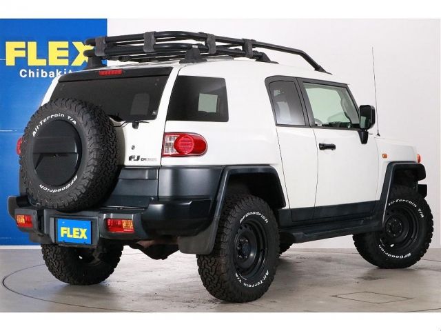 Toyota FJ CRUISER 2011-01 196105-3