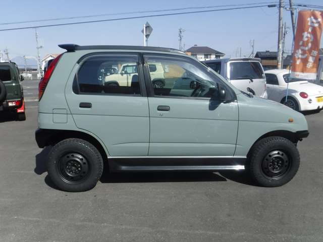 Daihatsu TERIOS KID 1999-01 1331-4