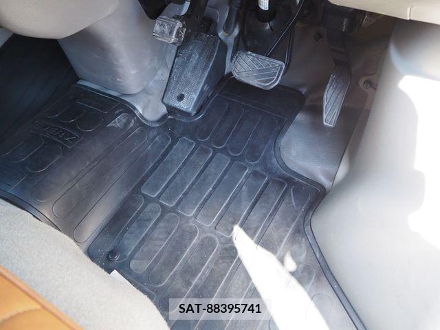 Suzuki EVERY 2020-07 359937-19