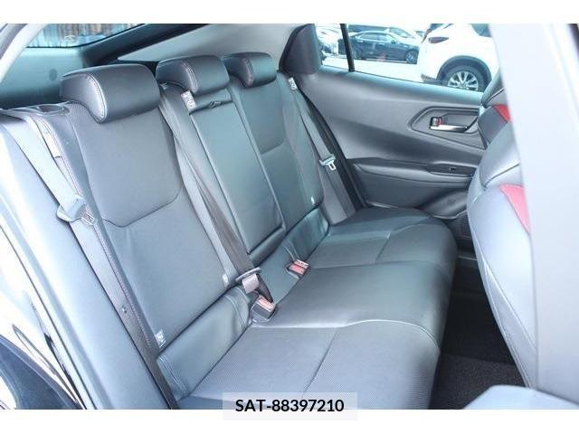 Toyota PRIUS 2023-06 313499-14