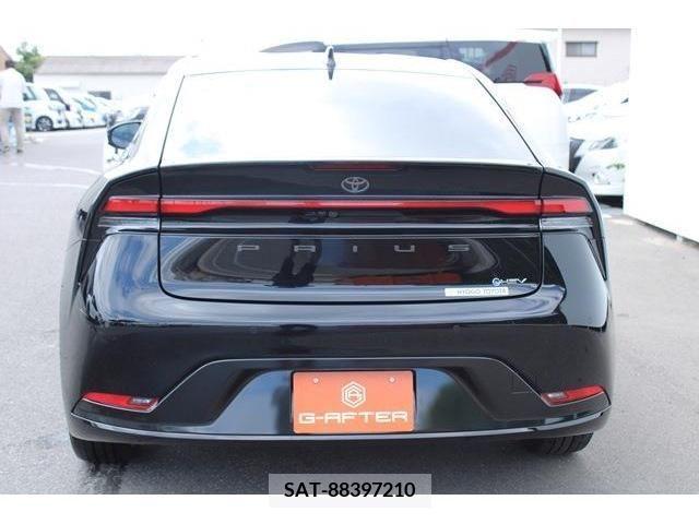 Toyota PRIUS 2023-06 313499-8