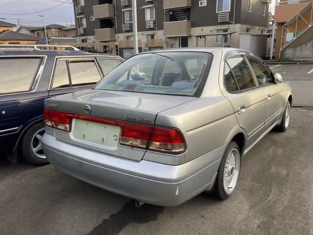Nissan SUNNY 2003-04 180495-2